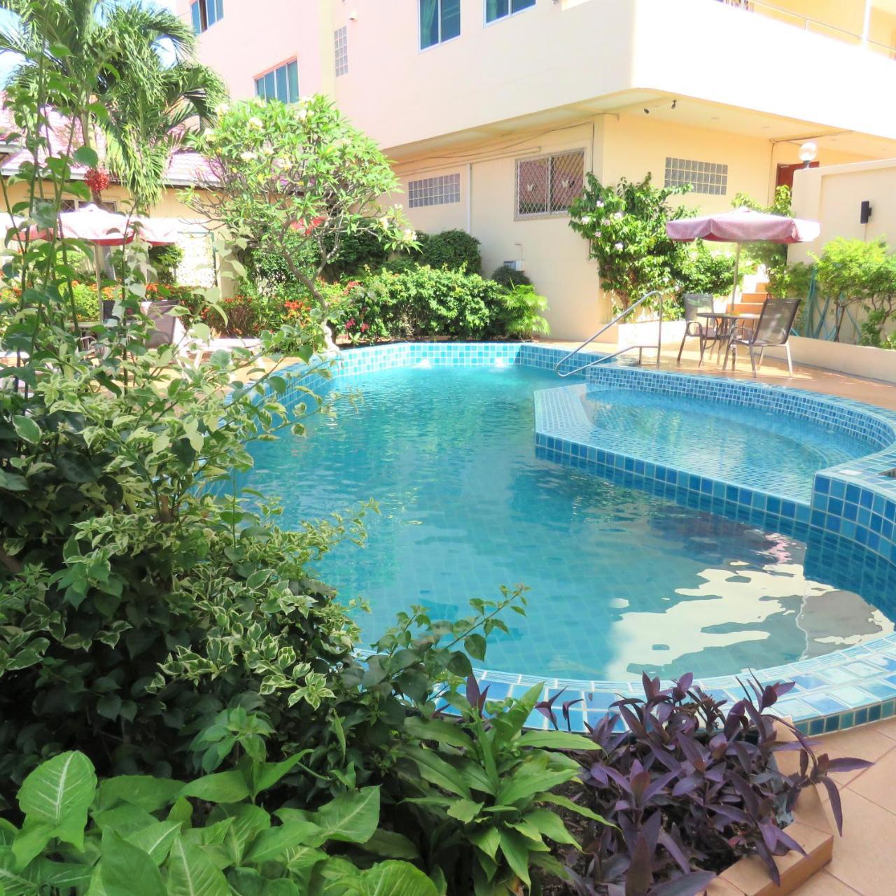 Butterfly Garden Boutique Residences Large Luxury Apts And Villas A Lifetsyle Destination By Neang, Everything You Need All Right Here 1-3 Bedrooms 110 To 190 Sq Mtrs, 2 Full Bathrooms, Rain Shower, Spa Bath, Bbq, Free Wifi, Staff 24-7, Close To Beac 파타야 외부 사진